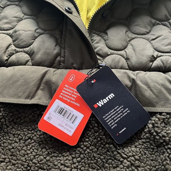 Bass Woman’s Hooded Jacket 1/2 Closure Quilted and Sherpa Green/Yellow - Picture 4 of 7